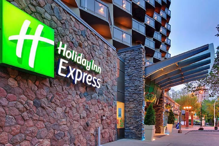 Holiday Inn Express Edmonton Downtown